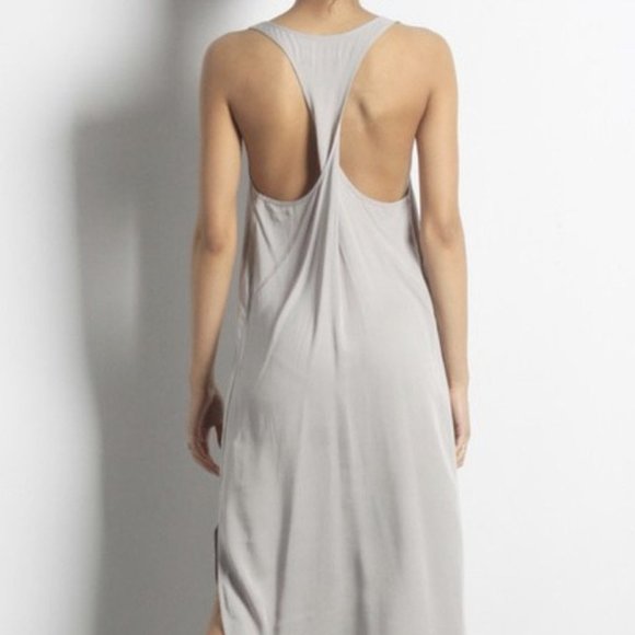 Twist Back Dress - Picture 3 of 3